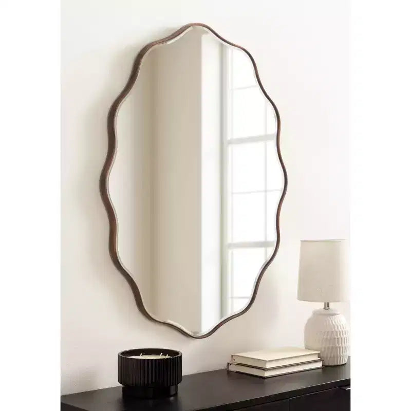 Miroir mural ovale festonné 24"x34", finition bronze