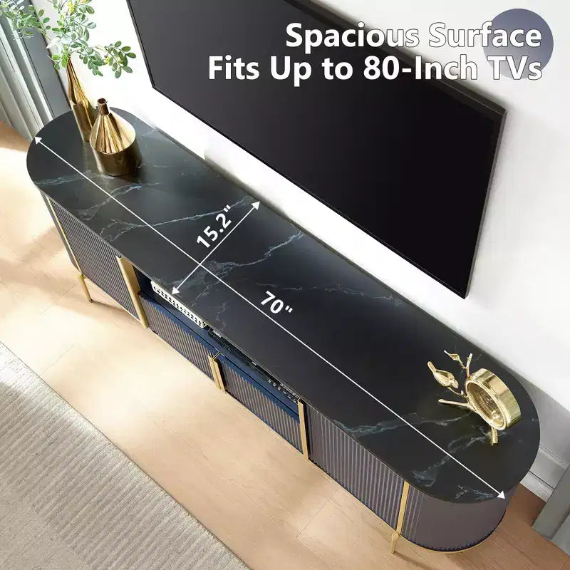 Meuble TV cannelé de 70 po, meuble de divertissement moderne avec plateau en faux marbre et design incurvé, console média pour le rangement du salon