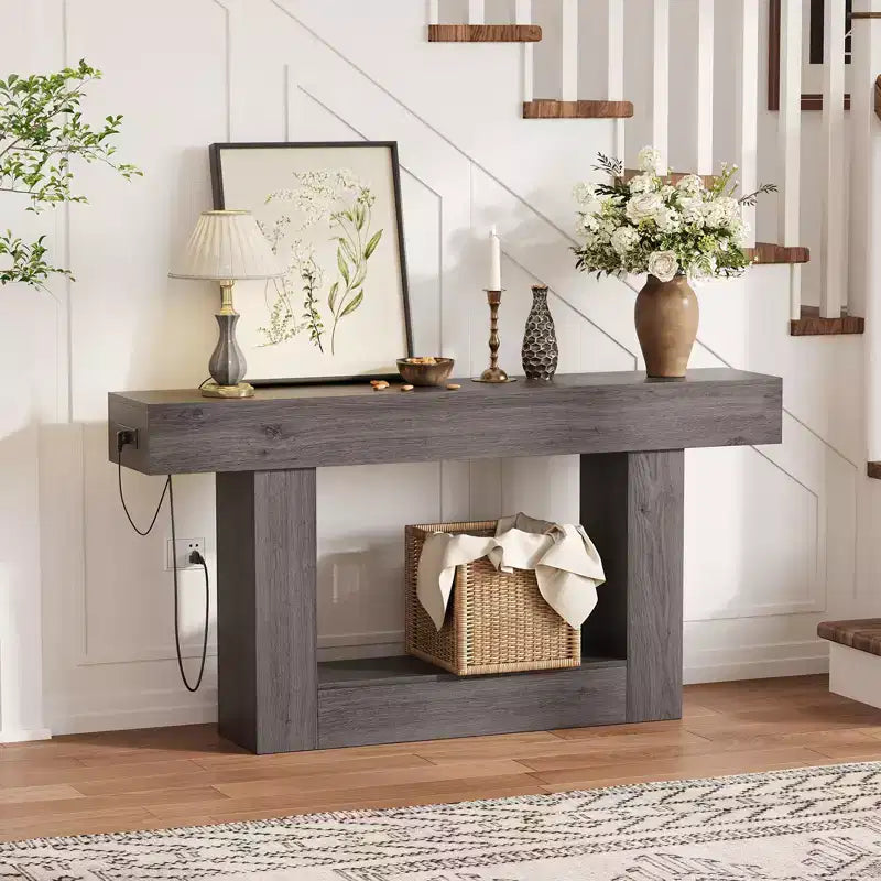 Console de ferme avec étagère de rangement et station de charge, table d'appoint de canapé étroite en bois à 2 niveaux de 160 cm pour entrée, couloir, salon