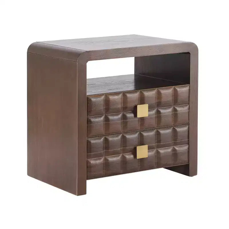 Table de chevet moderne incurvée avec panneau à relief géométrique, table de chevet à 2 tiroirs entièrement assemblée avec étagère ouverte, noyer