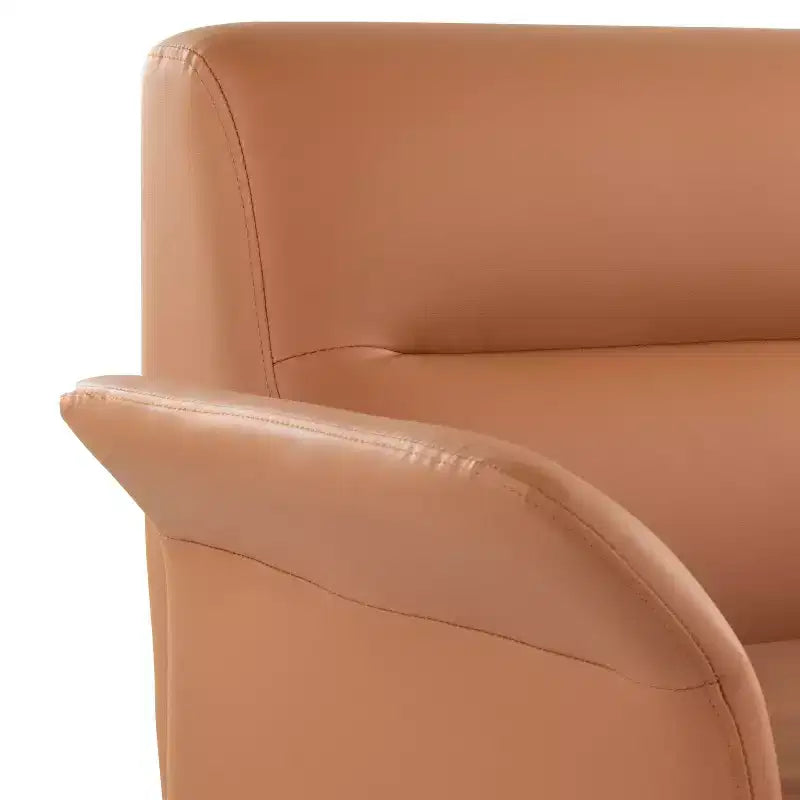 Fauteuil Pétale, cadre en métal noir avec revêtement en similicuir couleur camel