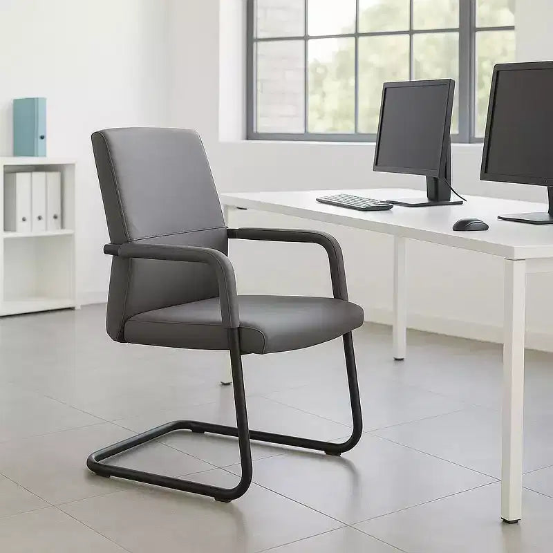Chaise de bureau moderne en similicuir noir avec base traîneau robuste – Siège ergonomique pour bureau et visiteurs