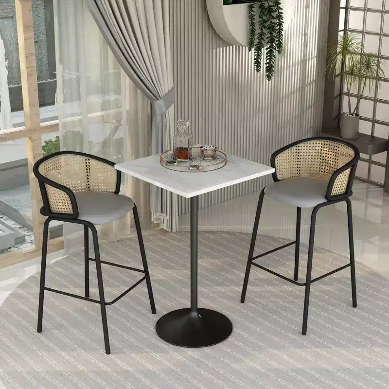 Table de salle à manger carrée de 68,5 cm de hauteur bar, plateau moderne en résine avec pied piédestal en acier noir, table hauteur comptoir pour cuisine, maison et pub